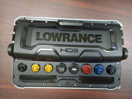 Эхолот Lowrance HDS Live 12