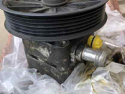 4. 36050558 volvo. Насос гура вольво. Насос гур 36050559. 2 volvo.