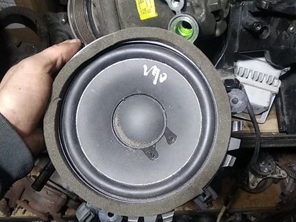 Колонка задняя правая Вольво v 40