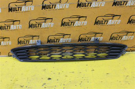 Решетка в бампер передняя нижняя Kia Optima 4