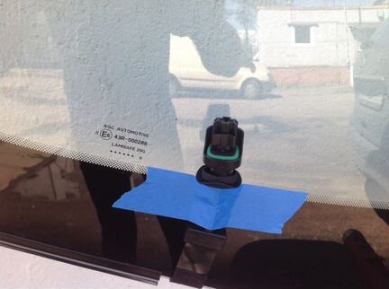 Citroen C4 II 2010- стекло лобовое С обогревом