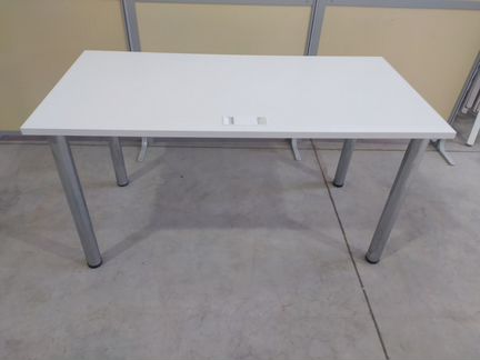 Стол прямоугольный белый 140х70