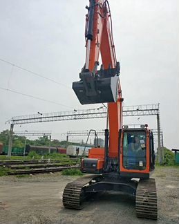 Гусеничный экскаватор DOOSAN DX225LCA