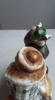 Фарфоровая фигура 