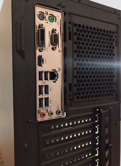 Intel i7 4.6GHz/16GB DDR4/SSD 128GB/сво Corsair