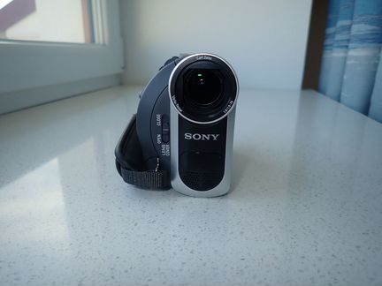Видеокамера Sony DCR-HC38