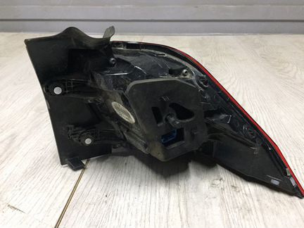 Фонарь задний левый Volkswagen Tiguan