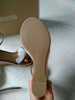 Босоножки michael kors новые 37