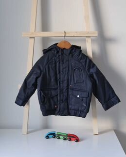 Куртка демисезонная 104-110 новая