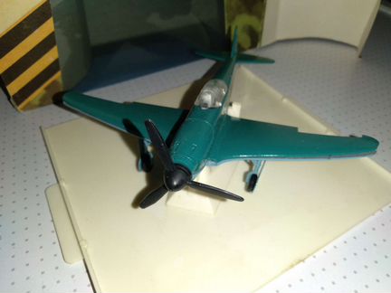 Як- 3 (1:72 СССР)