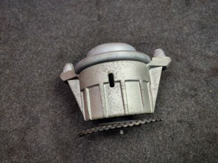 Подушка двигателя Mercedes W204 W204 C200 M271.950