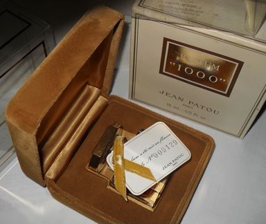 1000 Jean Patou винтаж концентрация духи.Baccarat