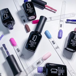 Каучуковый гель-лак для ногтей IQ Beauty