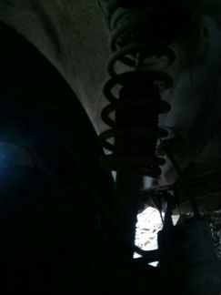 На нисан алмера классик стойка задняя леваяв сборе