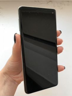 Смартфон Samsung Galaxy S10 Аквамарин