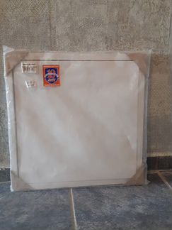 Люк сантехнический нажимной