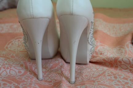 Свадебные туфли arzomania белые
