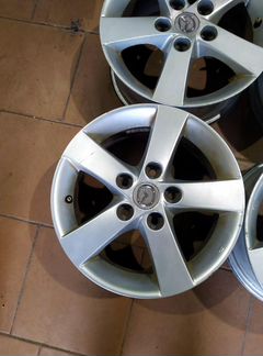 Диски бу литые R15 C на Mazda