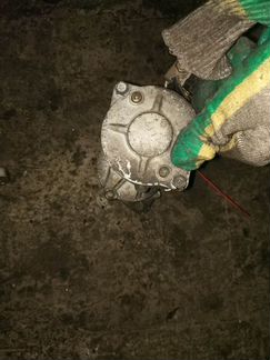 Стартер на Kia Sorento I 2005г