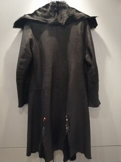 Дубленка натуральная 46 размер со стразами