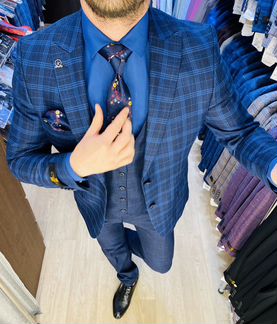 Костюмы мужские рисунок