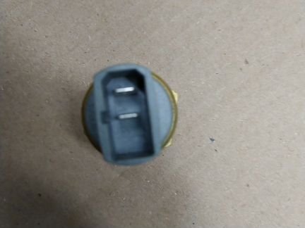 Датчик температуры 6020.95D