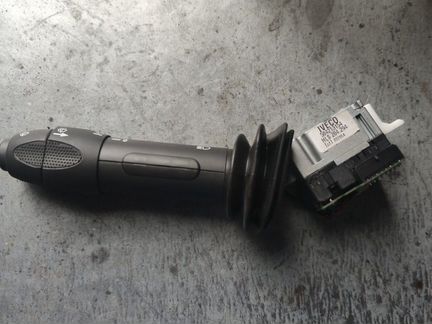 Переключатель стеклоочистителя iveco