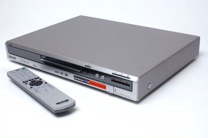 DVD проигрыватель с записью RDR-HX910