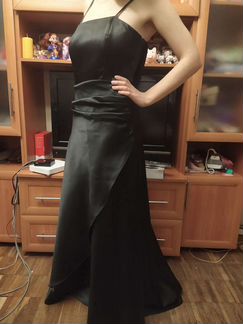 Платье вечернее