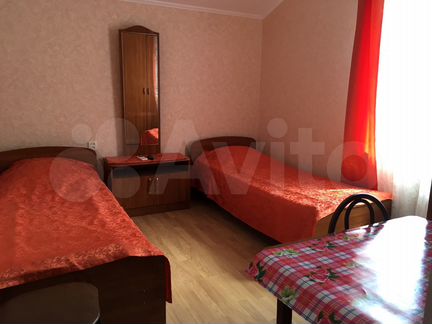 Комната 9 м² в 4-к., 2/2 эт.