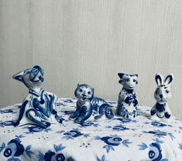 Фигурки гжель