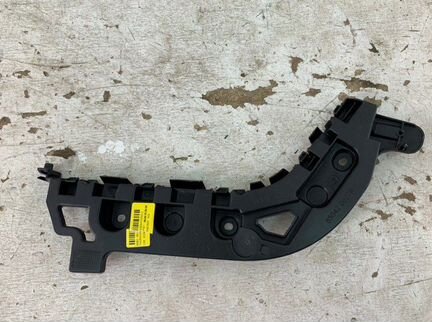 Кронштейн бампера задний левый Renault Fluence 1
