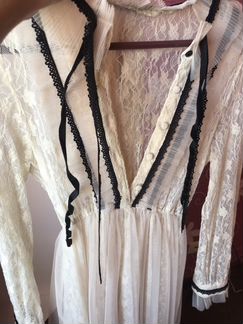 Платье белое красивое новое