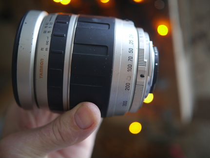 Nikon AF 28-300 mm f/ 3.5-6.3 LD (IF) Tamron