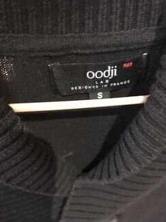 Чёрный свитер Oodji