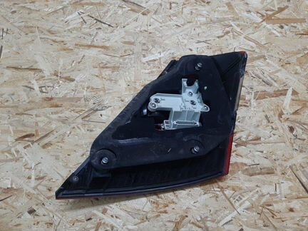 Фонарь задний задний левый Mercedes S - Class W221