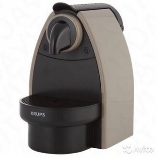 Кофемашина Nespresso Krups XN2140, отл. состояние