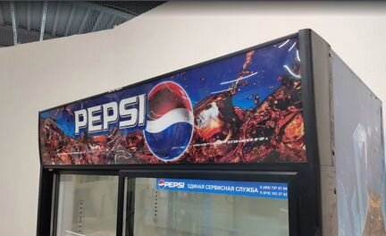 Холодильный шкаф Helcama C10 2D