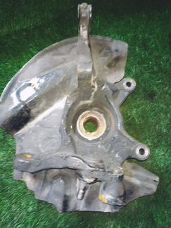 Кулак поворотный передний правый Bmw X5 4.8I E53