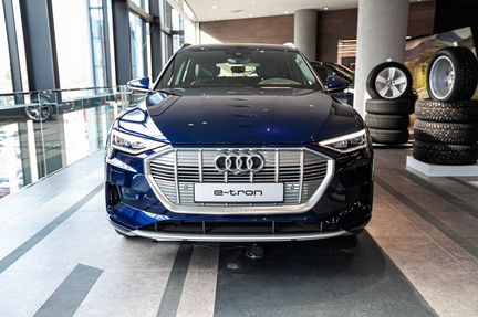 Audi e-tron AT, 2020