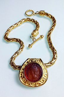 Винтажное колье с инталией intaglio. Италия 1990-е