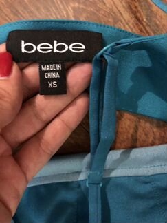 Платье Bebe XS