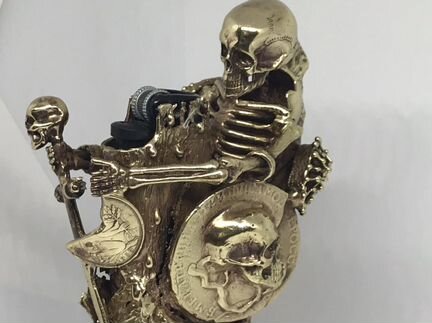 Статуэтка из бронзы зажигалка Каслинское литьё