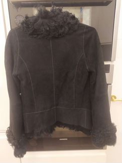 Дубленка Armani Exchange. натуральная. 42-44