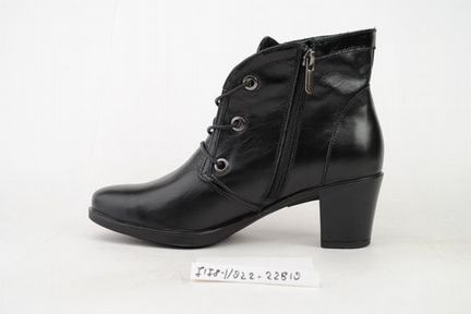 Новые ботильоны нат кожа байка р39-40