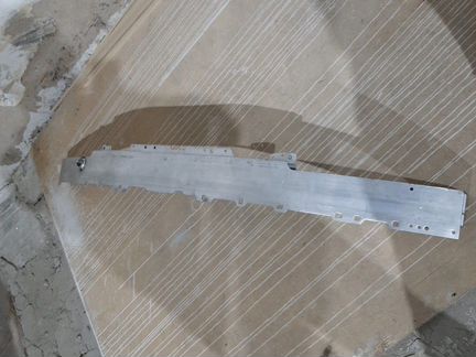Мерседес усилитель бампера W205