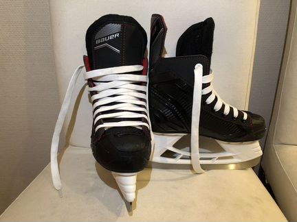 Коньки Bauer NS