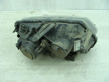 Фара левая Renault Duster
