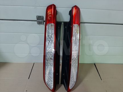 Задние фонари Форд Фокус 2 рестайлинг хэтчбек