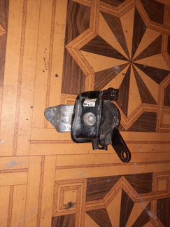 Опора двигателя правая Toyota Corolla